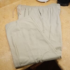 Cabin Creek Women's Light Tan Joggers